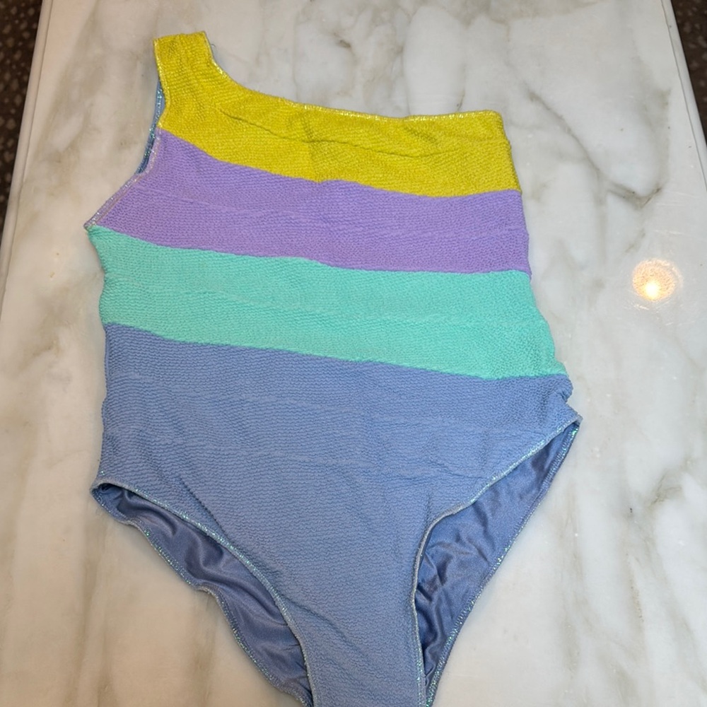 Colorful One-Shoulder Swimsuit